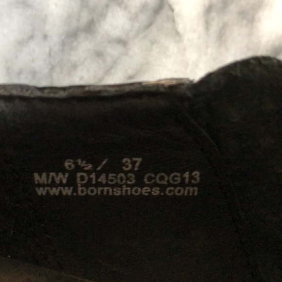 Born Ankle Booties W6.5 Black Preloved in Good Condition - Picture 9 of 14
